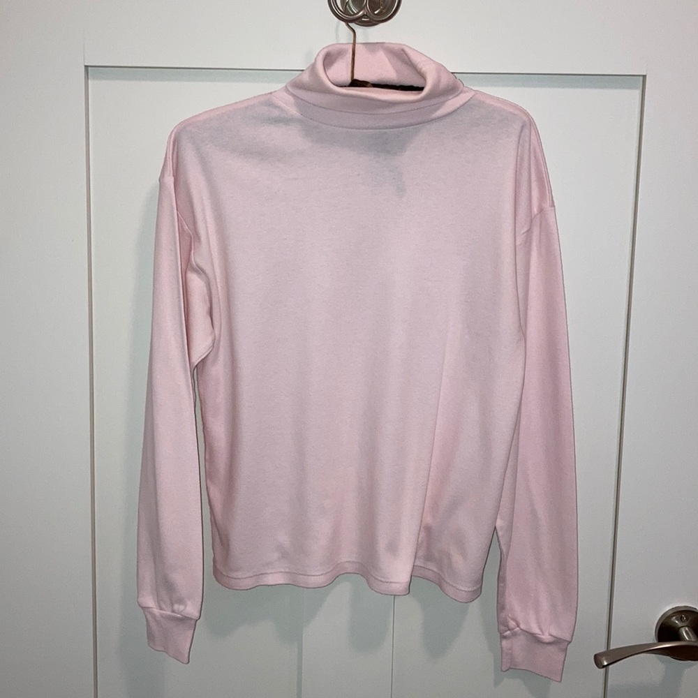Women’s turtleneck. Ashleigh Morgan.